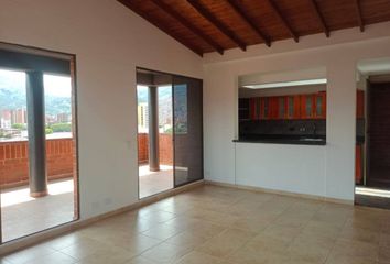 Apartamento en Laureles, Medellín