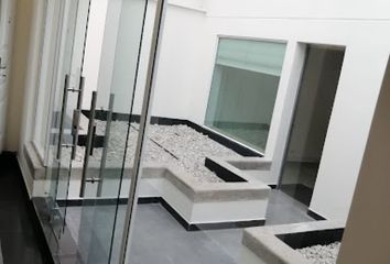 Casa en Bella Suiza, Bogotá