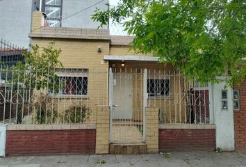 Casa en  Morón, Partido De Morón