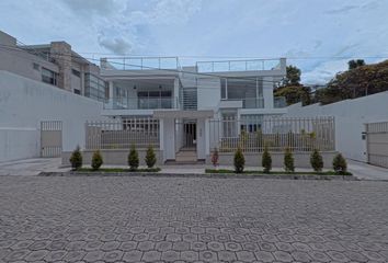 Departamento en venta en Cumbayá