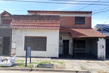 Casa en  Castelar, Partido De Morón