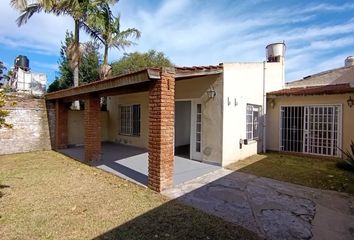 Casa en  Castelar, Partido De Morón