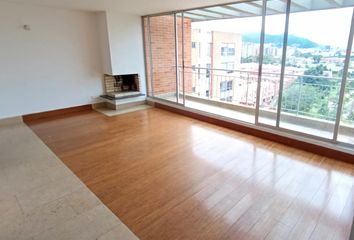 Apartment for rent in San Antonio Norte Norte, Bogotá