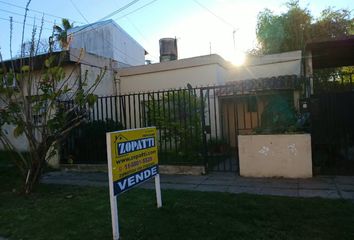 Casa en  Castelar, Partido De Morón