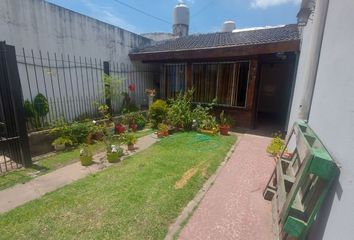 Casa en  Castelar, Partido De Morón