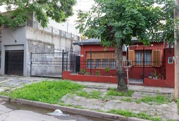 Casa en  Castelar, Partido De Morón