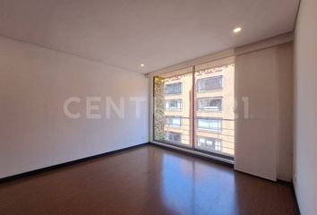 Apartamento en Avenida Carrera 7, Belmira, Upzs De Bogotá, Localidad Usaquén, Bogotá, Bogotá, Distrito Capital, Rap (especial) Central, 110121, Colombia