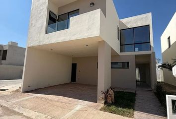 Casa en  Calle 23, Fraccionamiento Solana Residencial, Tixcacal, Mérida, Yucatán, 97288, México