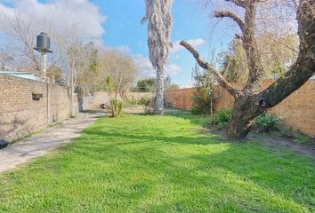 Casa en  Castelar, Partido De Morón