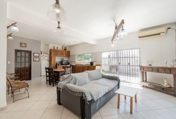 Casa en  Castelar, Partido De Morón