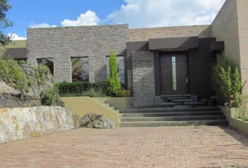 House for rent in Yerbabuena, Chía