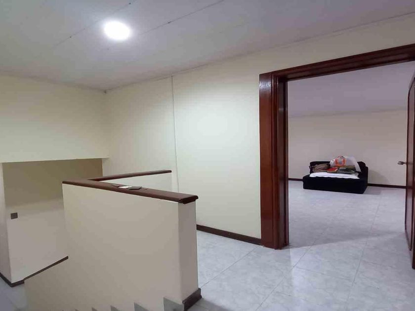 Casa en arriendo Chipre, Manizales