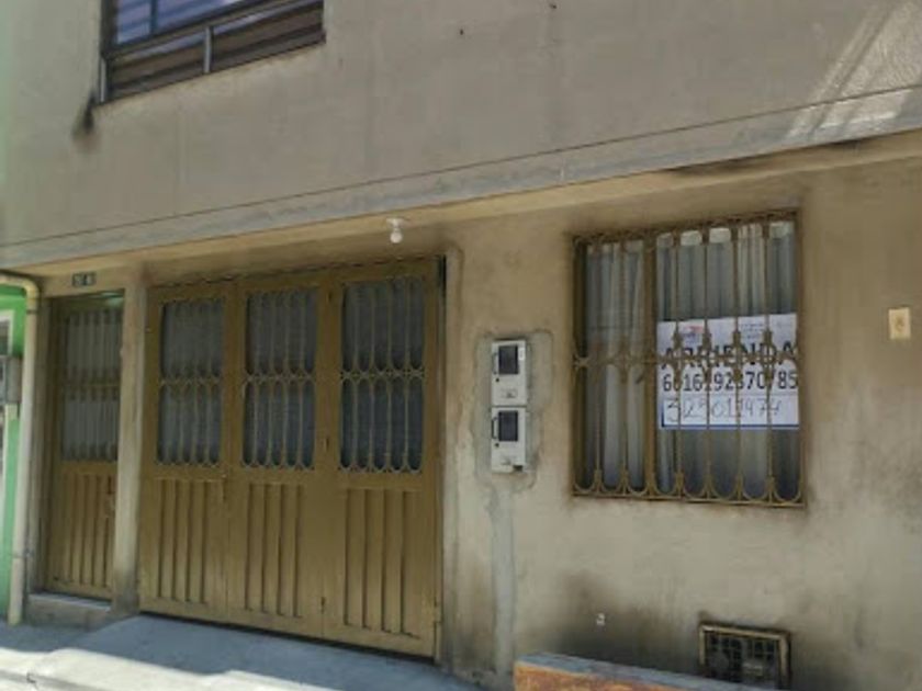 Apartamento en arriendo Aures, Noroccidente