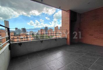 Apartment for rent in Provenza, Medellín