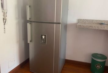 Apartamento en Calle 17, La Primavera, Arrayanes De Riofrio, Casco Urbano De Chía, Chía, Sabana Centro, Cundinamarca, Rap (especial) Central, 250002, Colombia