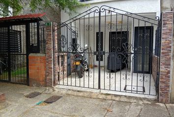 Apartment for rent in Valle del Lili, Cali