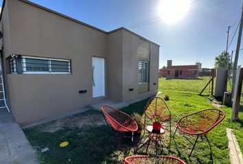 Casa en  Puerto Roldán, Roldán