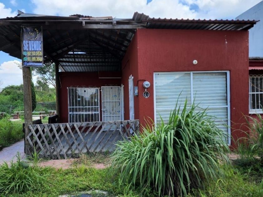 venta Casa en Tierra Negra, Tuxtla Gutiérrez (EB-LH8239s)