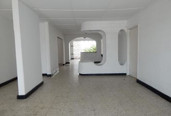 Casa en Calle 79 47 35, Altos Del Prado, Barranquilla, Atlantico, Col