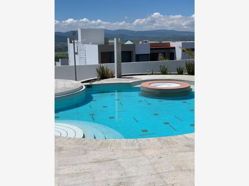 venta Casa en Vista Real, Corregidora, Corregidora, Querétaro (KHO3119989)-  