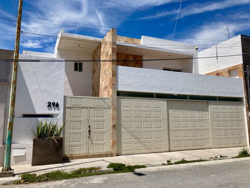 venta Casa en Los Pinos, Saltillo, Saltillo, Coahuila (399330--314)-  
