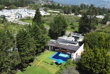 Casa en  Tumbaco, Quito