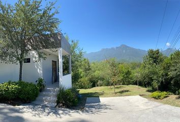 Casa en  San Pedro El Álamo, Santiago, Nuevo León