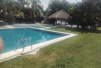 Casa en condominio en  Palmira Tinguindin, Cuernavaca, Morelos