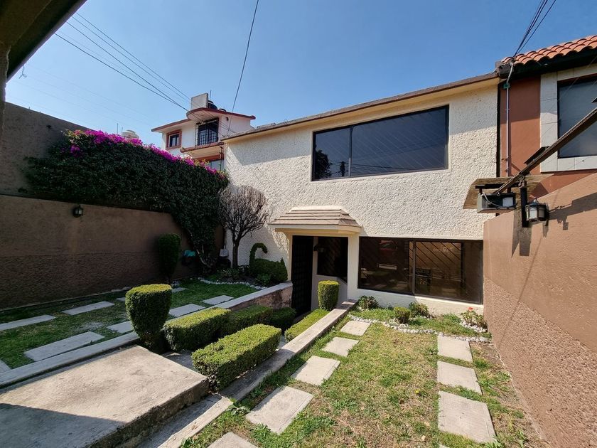 renta Casa en Lomas de Valle Dorado, Tlalnepantla de Baz (EB-MN3602r)-  