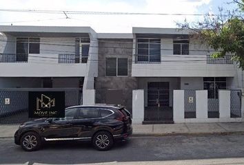 4 casas en venta en Jardín de las Mitras, Monterrey, Monterrey 