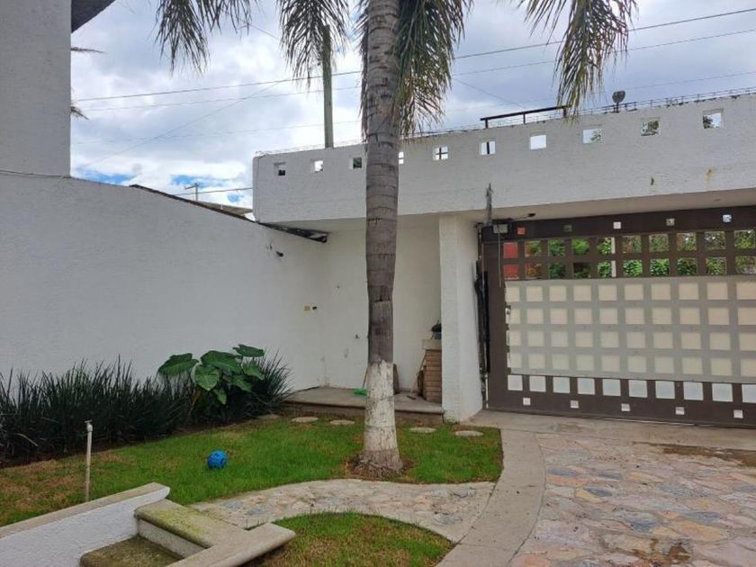 renta Casa en San Miguel Xonacatepec, Municipio de Puebla (MX23-OK9048)-  