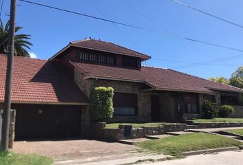 Casa en  Barrio El Martillo, Mar Del Plata