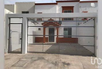 Casa en  Calle Jardines Del Valle 4866, Fraccionamiento Valle Alto, Culiacán, Sinaloa, 80050, Mex