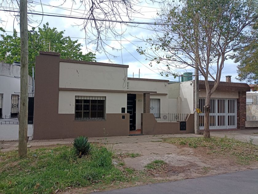 Casa en venta Azcuénaga, Santa Fe