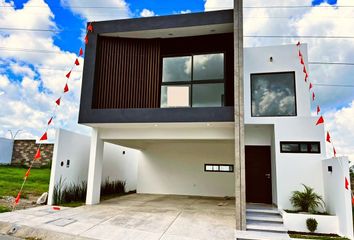 Casa en fraccionamiento en  Boca Del Río, Veracruz De Ignacio De La Llave, Mex