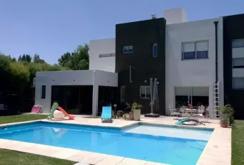 Casa en  El Rocío, Esteban Echeverría