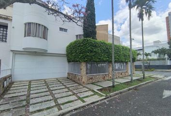Casa en Ciudad Jardín, Cali