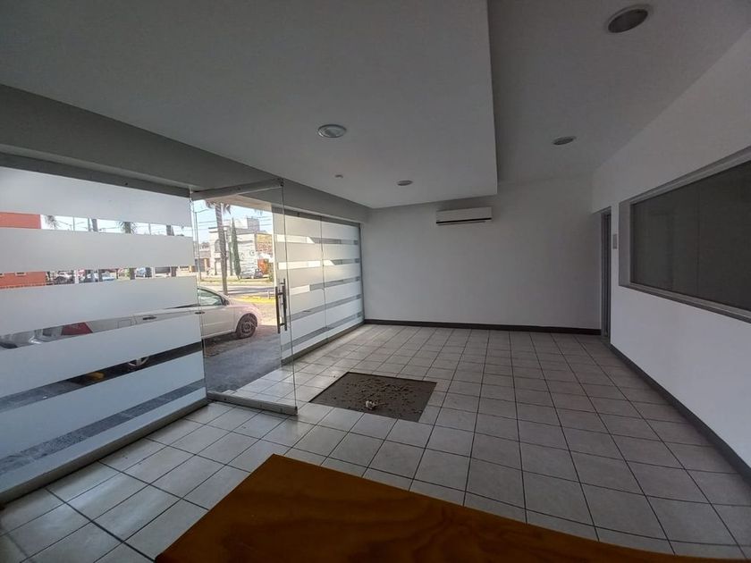 renta Local comercial en Jardines de Torremolinos, Morelia, Michoacán