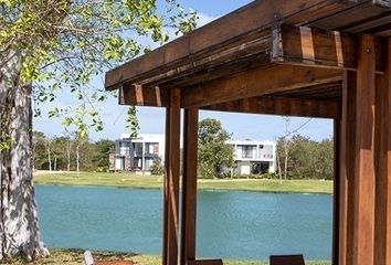 Lote de Terreno en  Algarrobos Desarrollo Residencial, Mérida, Yucatán