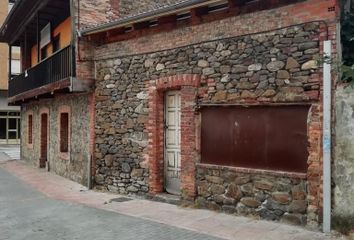 Chalet en  Mieres, Asturias