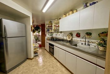 Apartamento en Poblado, Medellín