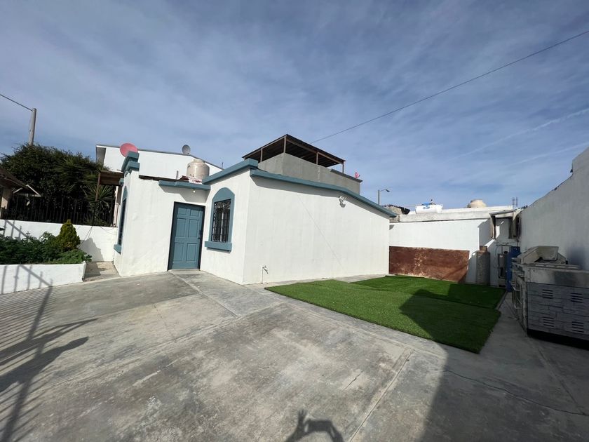 renta Casa en Villa Fontana I, Tijuana (478883--389)