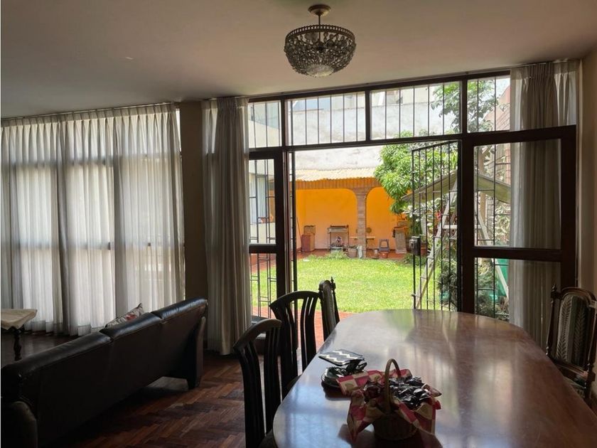 Casa en venta San Borja, Lima
