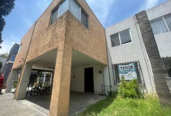 Casa en fraccionamiento en  Avenida Cholula, La Trinidad Sanctórum, Cuautlancingo, Puebla, 72730, Mex