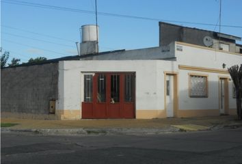 Casa en  Isidro Casanova, La Matanza