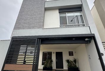 Casa en  Circuito San Gerardo, Capellanía Residencial Privada San Agustín, Apodaca, Nuevo León, 66604, Mex