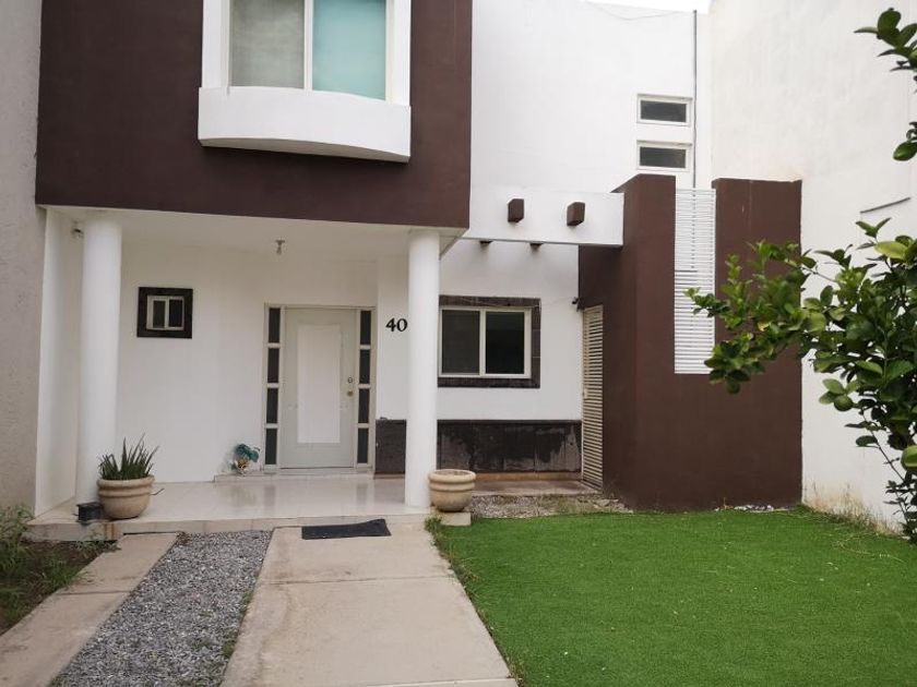 renta Casa en Torreón Jardín, Torreón (MX22-NQ5705)