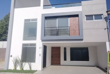 Casa en  Calle Santa Ana, San Antonio Cacalotepec, San Andrés Cholula, Puebla, 72828, Mex