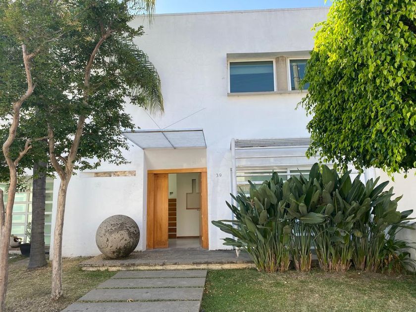 renta Casa en Jardín Real, Zapopan, Jalisco (470278--393)