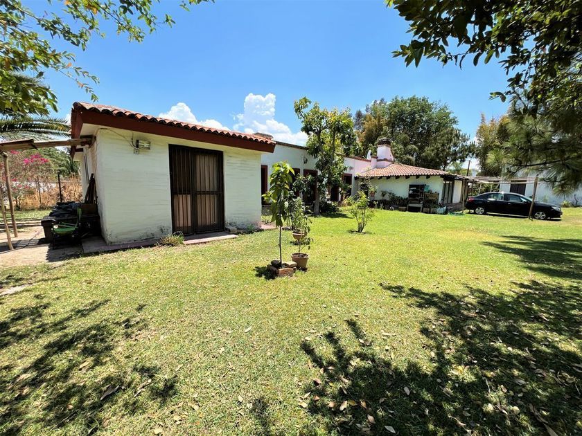 venta Casa en Hacienda La Noria, Tlajomulco de Zúñiga (EB-KI8740s)-  